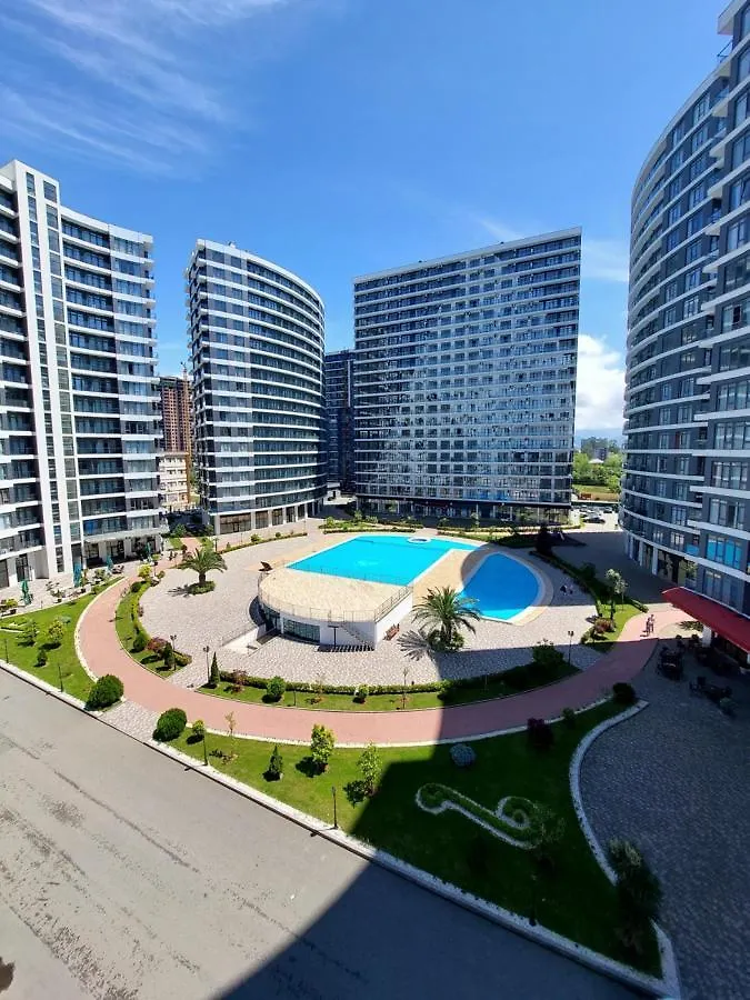 White Sails Apartments Overlooking The Sea, City And Park Batumi